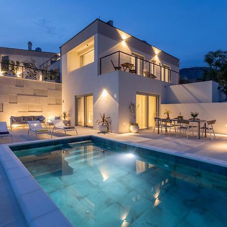 Villa Callista Zrnovnica Bagian luar foto